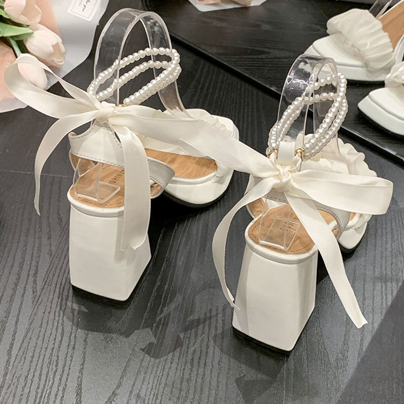 QiaoYiLuo Bow pearl sandals women's new French block heel fairy style with Roman shoes children