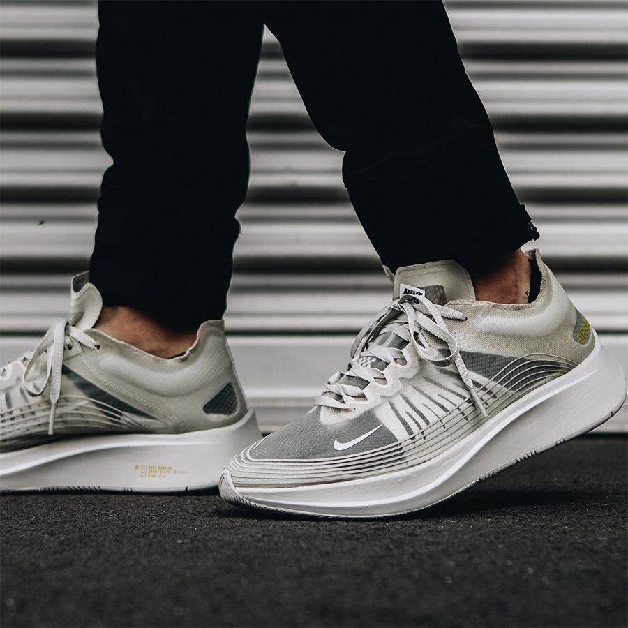 _NIKE_ Zoom Fly SP professional marathon light running shoes AJ9282 880848