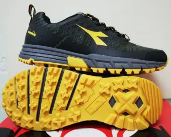 diadora trail running shoes