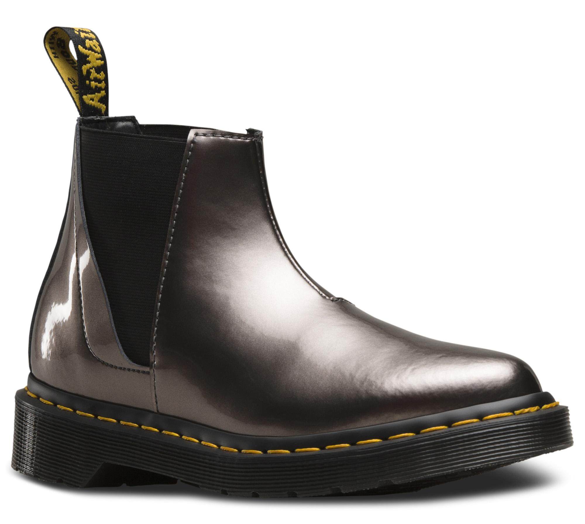 doc martens bianca