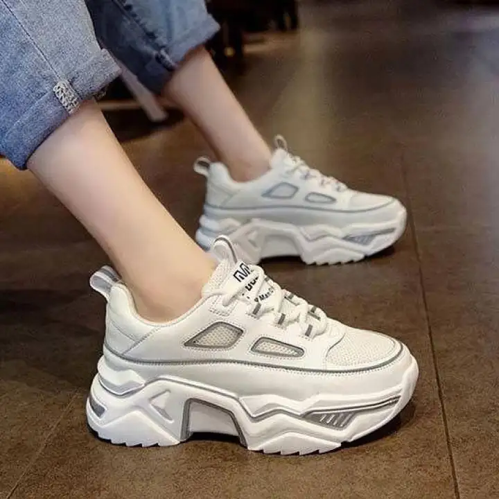 white sneakers women 2019