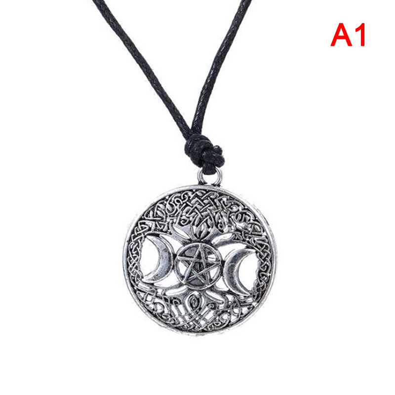 Collana Artigianale Con Tripla Luna E Pentagramma – Sfera Scura Illuminata Con Torcia LED – Fatto A Mano