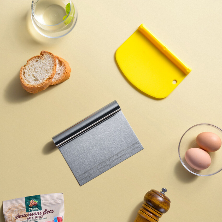 1pc Kitchen Dough Scrapers Bread Dough Cutter Plastic Baking Spatulas Bakery Scraper Household Baking Supplies