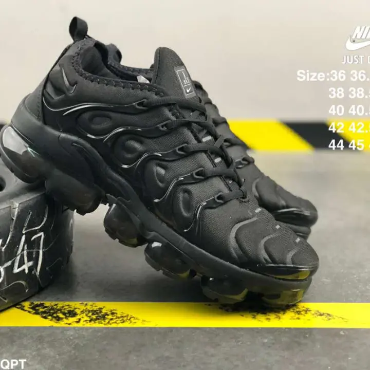 vapormax plus x