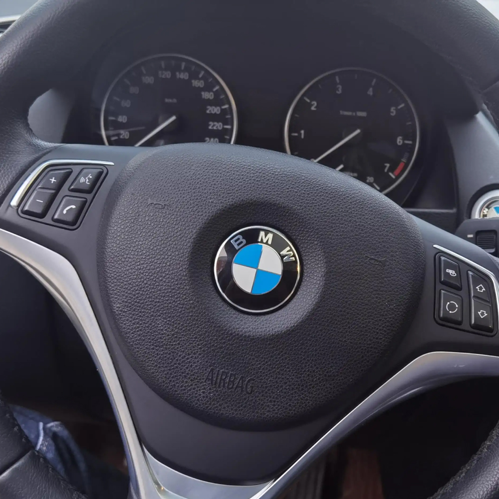 2 Chiếc Phụ Kiện BMW Logo BMW Độ Xe Máy Miếng Dán Đầu Trang Trí Đuôi Miếng Dán Tròn 3D Resin Gel Logo Xe Hơi