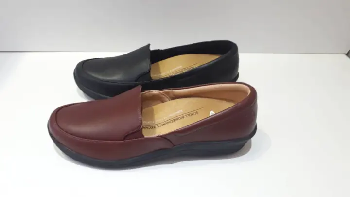 scholl biomechanics shoes