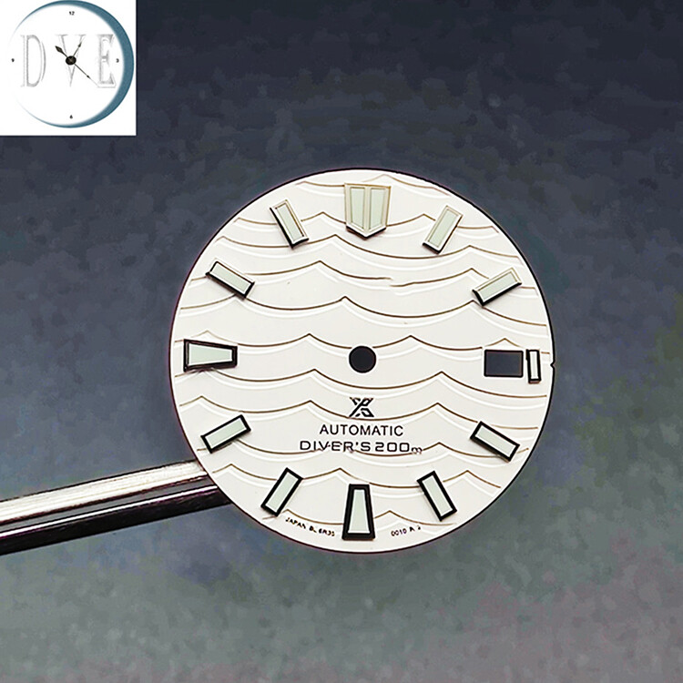 28.5MM C3 Strong Green Luminous Watch Dial Matte Wave Pattern Dial for NH35 Watch Movement Modification Kit with S logo