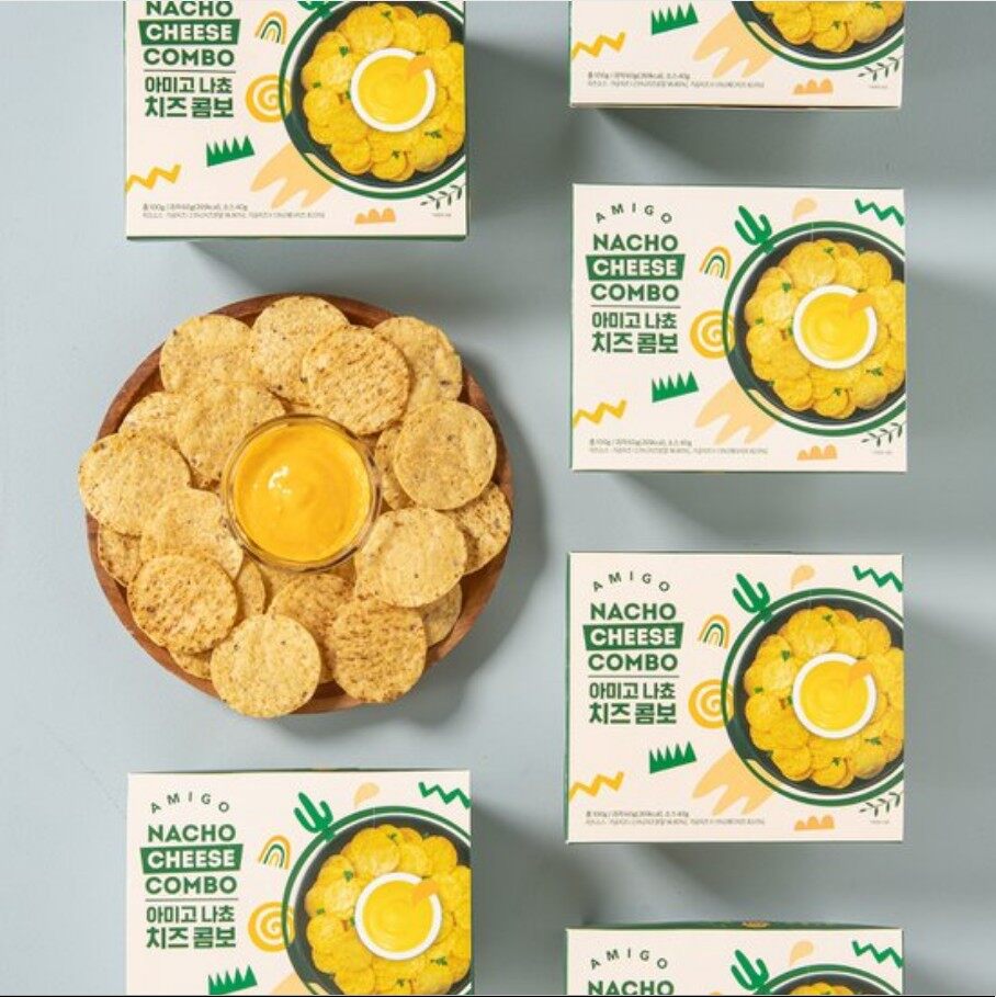 AMIGO Nacho Corn Chips Dipping Cheese Included