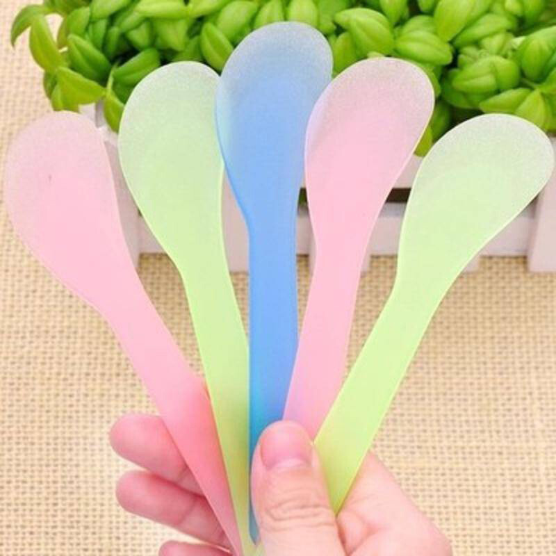 1PC DIY Skin Care Mask Mixing Plastic Spoon