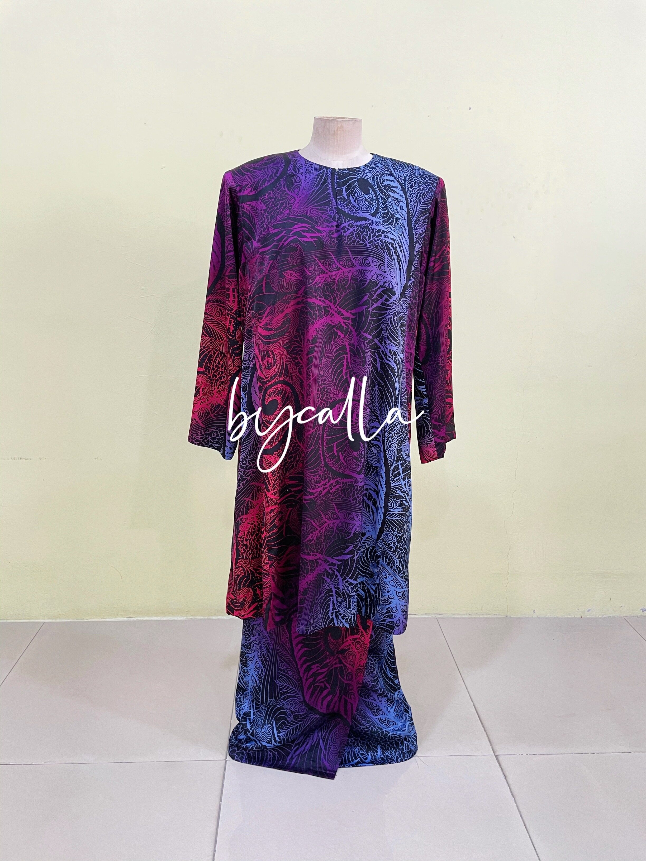 Baju Kurung Pahang (black Batik) 