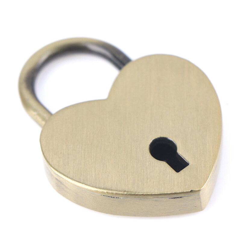【Reday Stock】Heart Shape Vintage Metal Mini Padlock Bag Suitcase