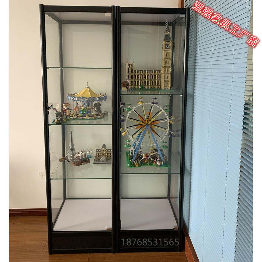 Display handmade glass ornaments small cartoon model