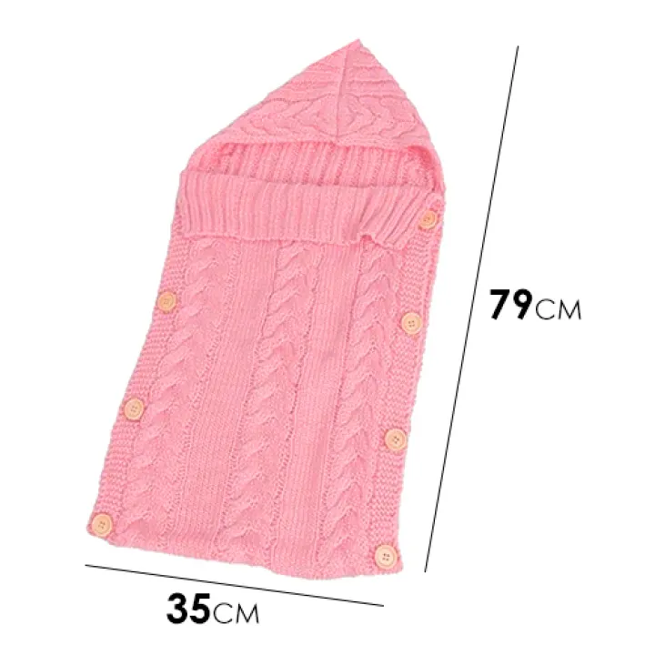 baby hands cold in sleeping bag