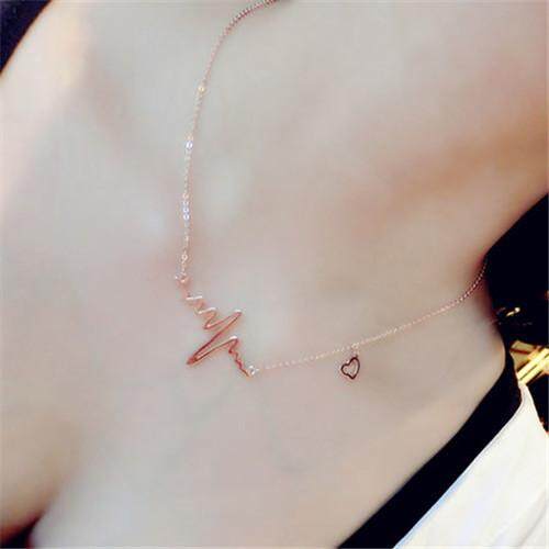 2019 Produk Baru Su Xing Jantung dari Jantung dari Swan Kalung Kalung dari Jaringan Tulang Selangka Perempuan Sederhana Mawar Emas Pendek Emas dan Perhiasan Perak Kalung