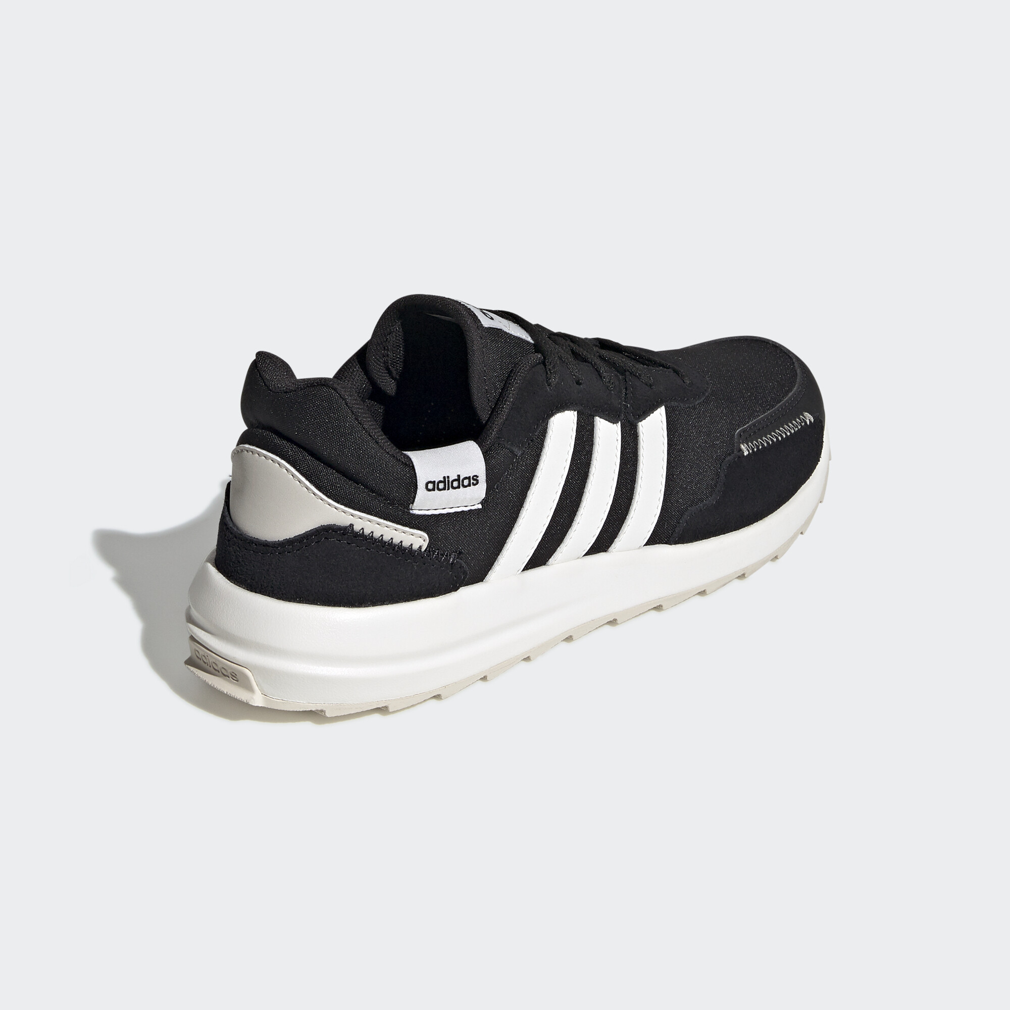 adidas RUNNING Sepatu Retrorun Wanita 