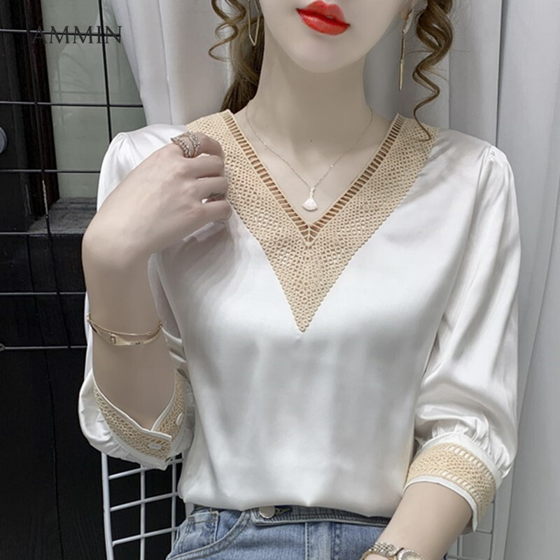 AMMIN Tops 2021 summer new embroidery crochet hollow lace stitching V-neck pullover elegant temperament chiffon shirt women's simple color matching loose short-sleeved sweet beauty blouse