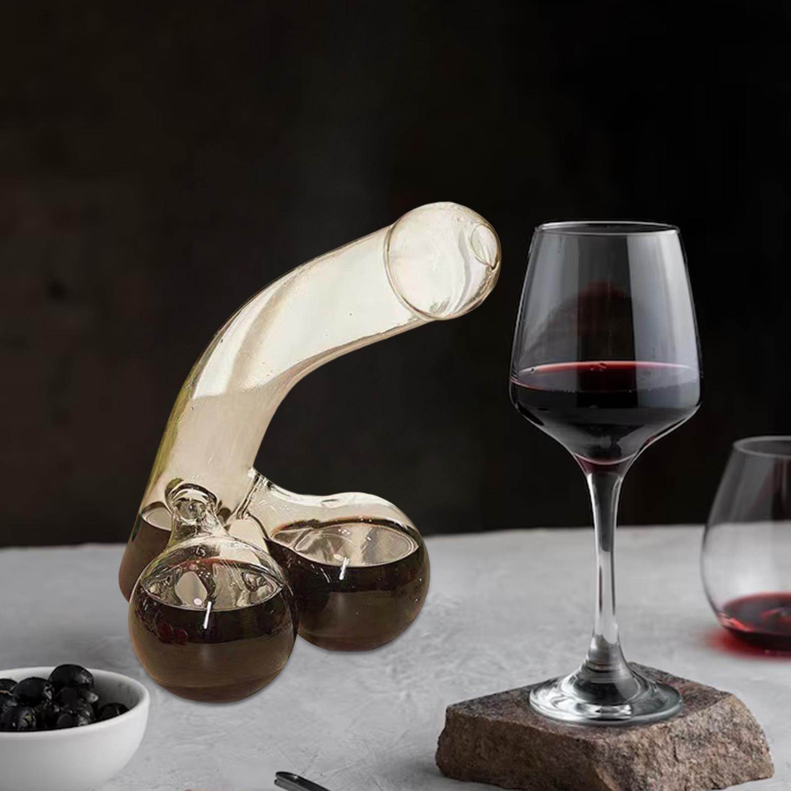 Serbery Wine Decanter Clear Wine Set Hand Blown Gifts Handheld Aerator Creative for Bar for Kitchen for Dining Room 550ml Wine Separator
