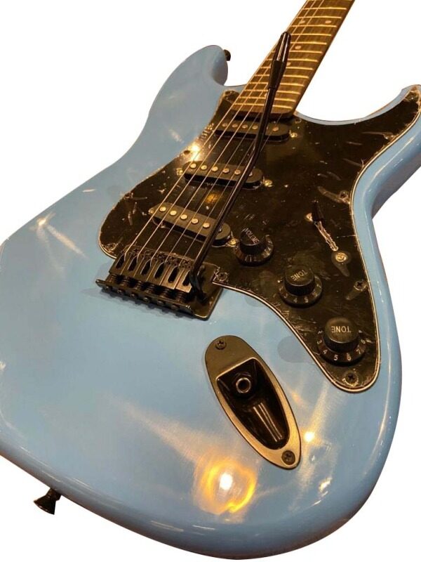 SQUEIR CUSTOM ELECTRIC GUITAR Malaysia