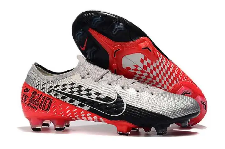 nike cleats low top