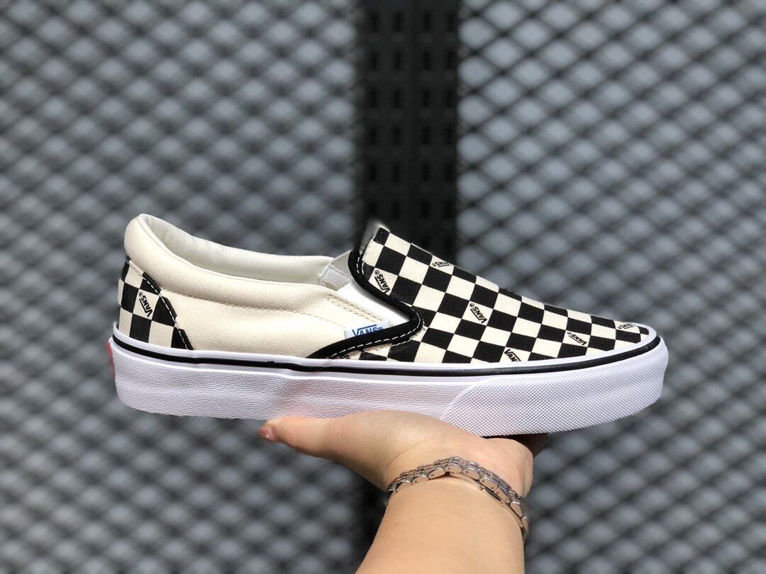 vans gym shoes