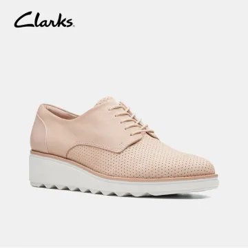 clarks ladies oxfords