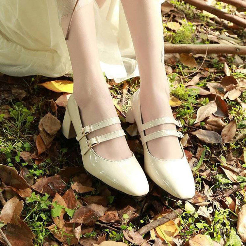 Giày Đế Dày VCE231 Giày Mary Jane Cổ Điển Mũi Vuông Bằng Da Bóng Cho Nữ Học Sinh Giày Cao Gót Khóa Miệng Nông Mùa Xuân Và Mùa Thu Kiểu Anh giá rẻ