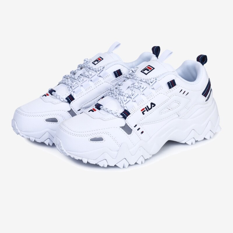 Sepatu Sneakers Fila X BTS Oakment TR 3 