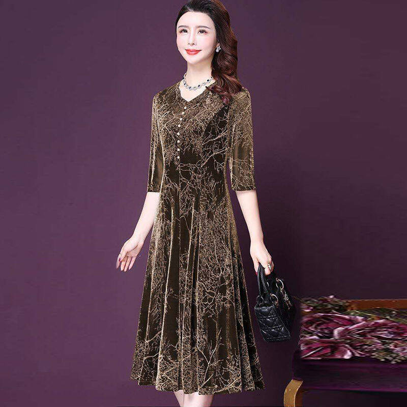 Off-season summer dress new middle-aged and elderly mothers wear five-point sleeve dress noble lady wide lady cheongsam dress dress women