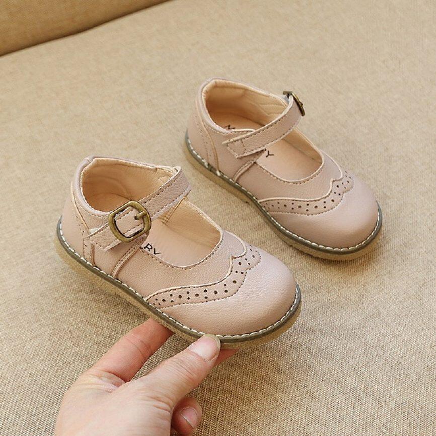 Cô Gái Retro Giày Da Fretwork Mary Janes 2020 Mùa Thu Xuân Trẻ Em Giày Đi Núi Anh Dập Nổi Khóa Dây Đeo Trắng Đen giá rẻ