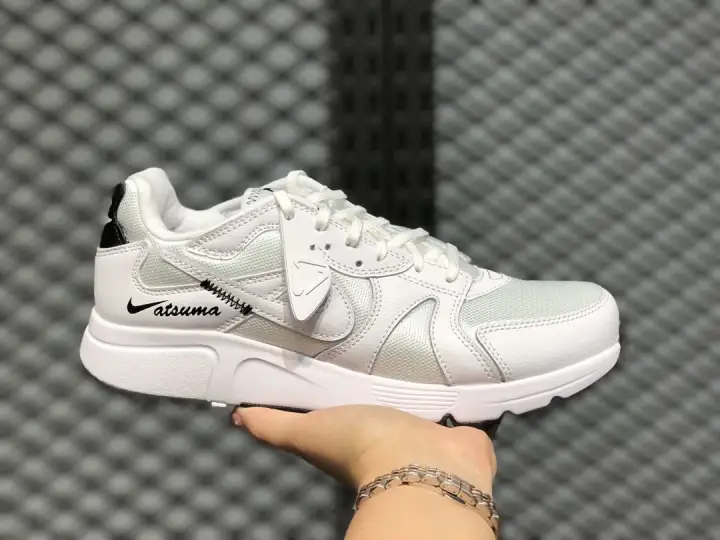 nike atsuma beige