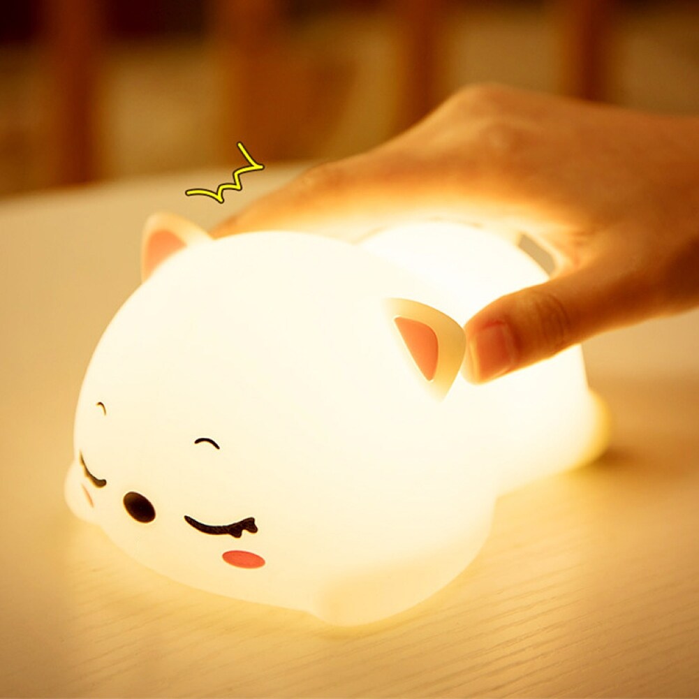 Terylin Sleeping Cat USB Pat Remote Control LED Silicone Night Light Desk Bedside Lamp