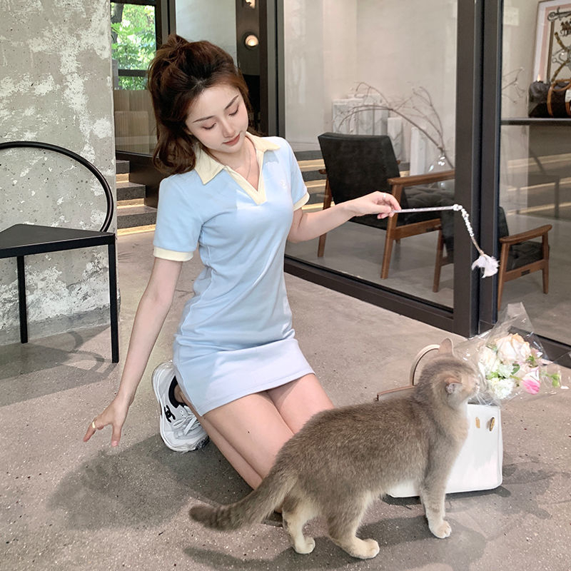 Eo thon váy màu trơn cổ Áo polo