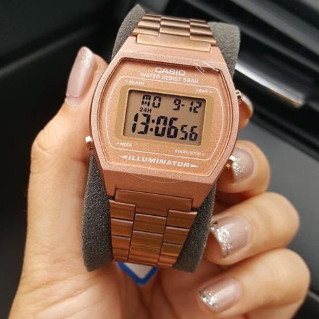 casio retro rose gold