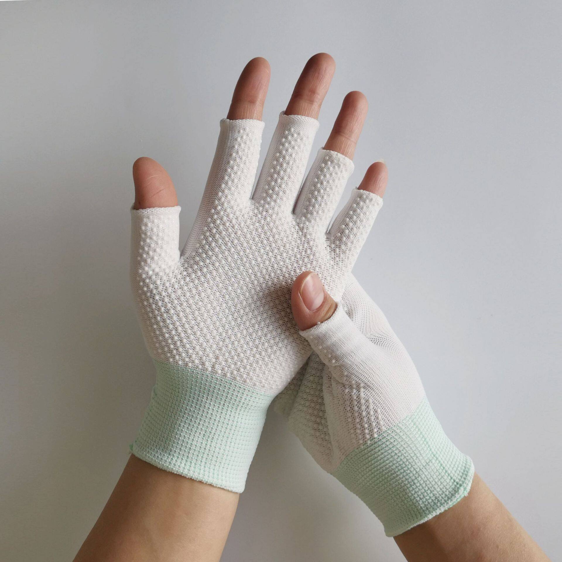 Cycling gloves non-slip sports yoga men's and women's half-finger gloves breathable shockproof sports gloves bicycle fishing gloves