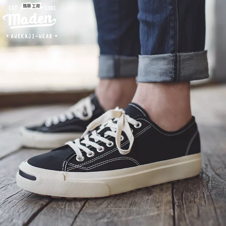 Maden brand high quality 2024 new men open smile canvas shoes classic black Korean version trend wild casual shoes smiley vulcanized shoes boy shoes