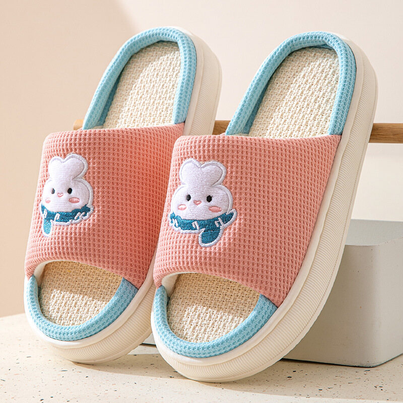 QiaoYiLuo New Pai Daxing Flip-flops Thick-soled sandals for women Super soft indoor slippers for women wearing non-slip beach sandals