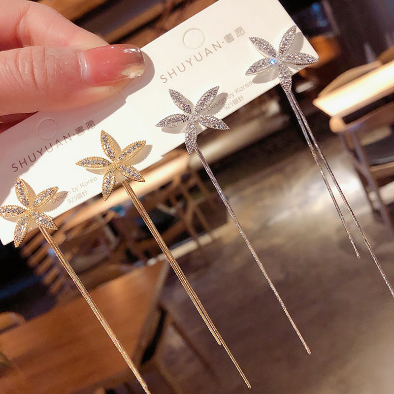 South Korea Spring and Summer New Five-leaf Flower Tassel Long Women Earring Temperament Exquisite Elegant Trend Fashion Stud Drop Earrings