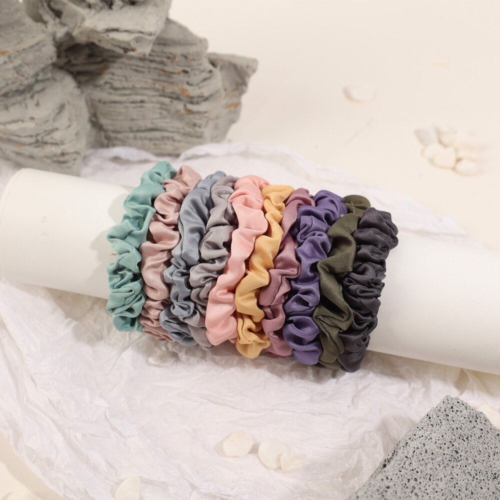 1pcs Silk Satin Hair Ring Wild Rubber Band High Elastic Ponytail Large Intestine Hair Rope Hair Accessories women（random Color）