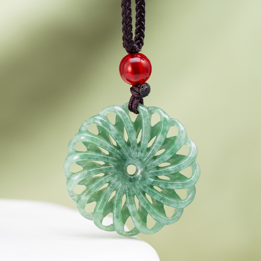 TIMESWIND with Certificate Lucky Natural Jade Green Hollow Wheel Pendant Necklace Women Y1N