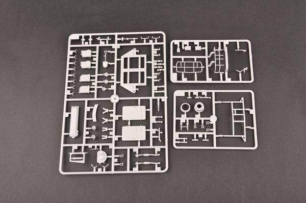 Trumpeter 1/35 01504 Canadian avgp Cougar (phiên bản cải tiến)