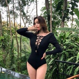 [HCM]Bikini Đồ Bơi Một Mảnh Thân Liền Đen Tay Dài Đan Ngực 00620 ODERI