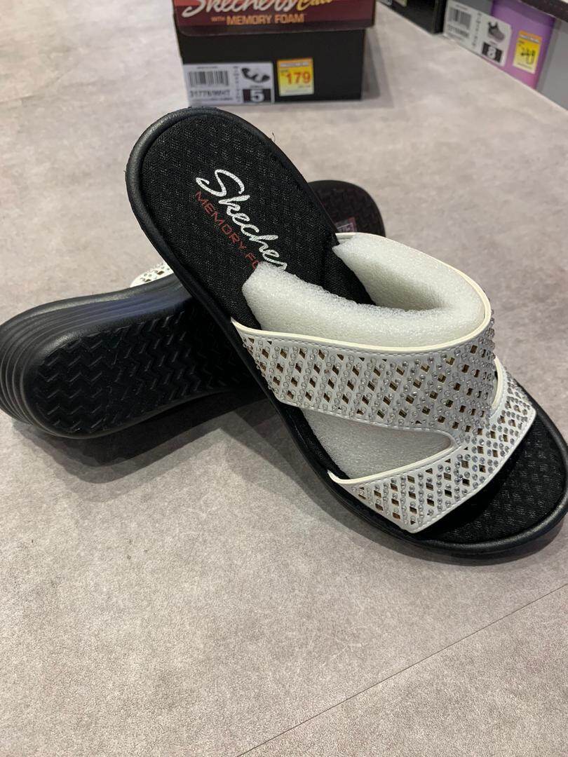 skechers cali memory foam