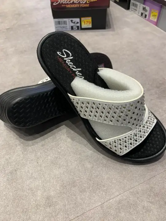 skechers cali with memory foam
