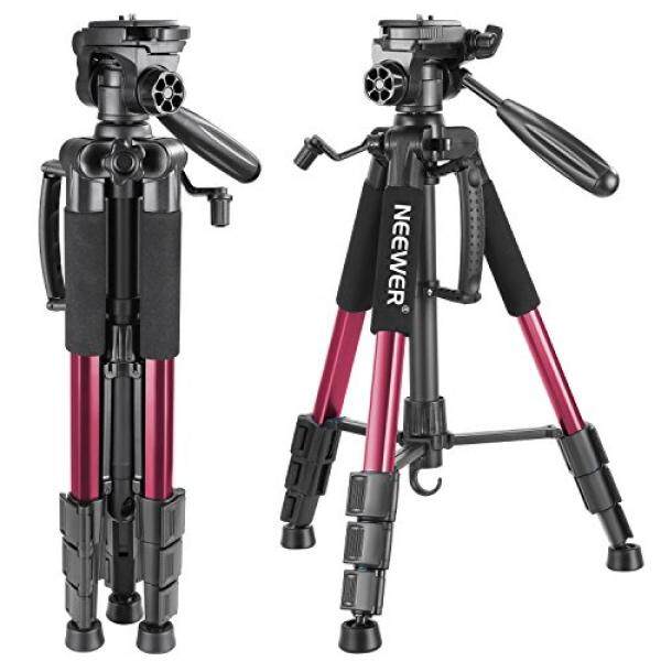 Neewer Portabel 56 Inches/142 Centimeter Aluminium Kamera Tripod dengan 3 Arah Putar Pan Kepala, membawa Tas untuk Canon Nikon Sony Kamera DSLR, DV Video Kamera Perekam Beban Hingga 8.8 Pon/4 Kilogram (Merah)-Internasional