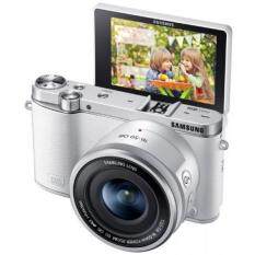 Samsung NX3000 Wireless Smart 20.3MP Mirrorless Digital Camera with 16-50mm OIS Power Zoom Lens and Flash (White)