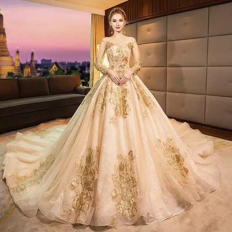 The main wedding dress 2021 new long trailing dreamy luxury Hepburn