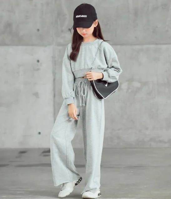 FORHER FORHIM  Girls' cotton suit  Autumn New Korean style medium big children western style short Internet hot long sleeve sweater wide leg trousers   FH1554