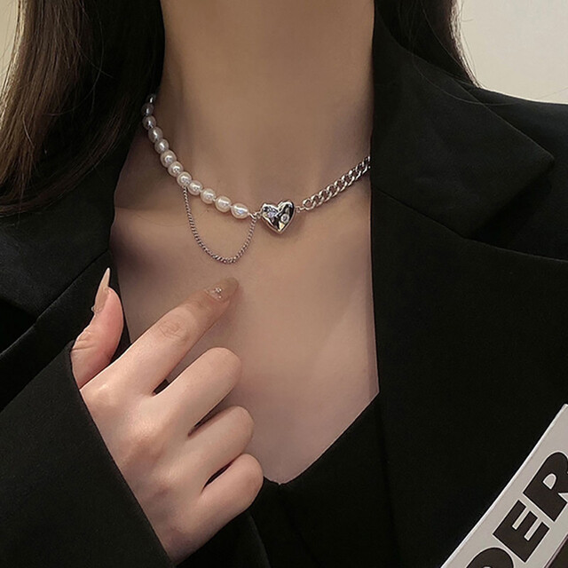17MILE New Fashion Korean Pearl Chain Necklace for Women Punk Choker butterfly Pendant Necklaces Jewelry