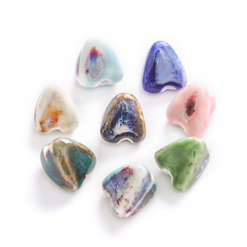 5pcs/Bag 14mm High Quality Unique Delicate Handmade Chinese Ceramic Porcelain Triangle Geometry Shape Beads Charm for Earring Necklace Bracelet DIY Jewerlry Craft Making Accessories