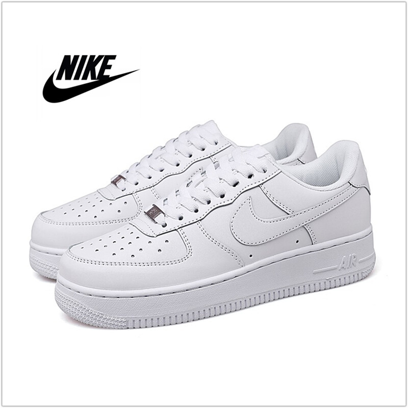 sports shoes for
